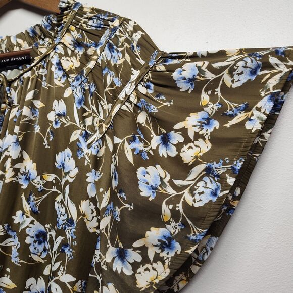 Lane Bryant Blouse Top Women Plus Size 26/28 Green Floral Short Sleeve Casual - Picture 3 of 9